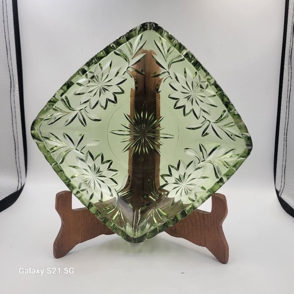 Vintage Hazel Atlas Green Cut Glass Star Pattern 6 Inch Square Candy Dish